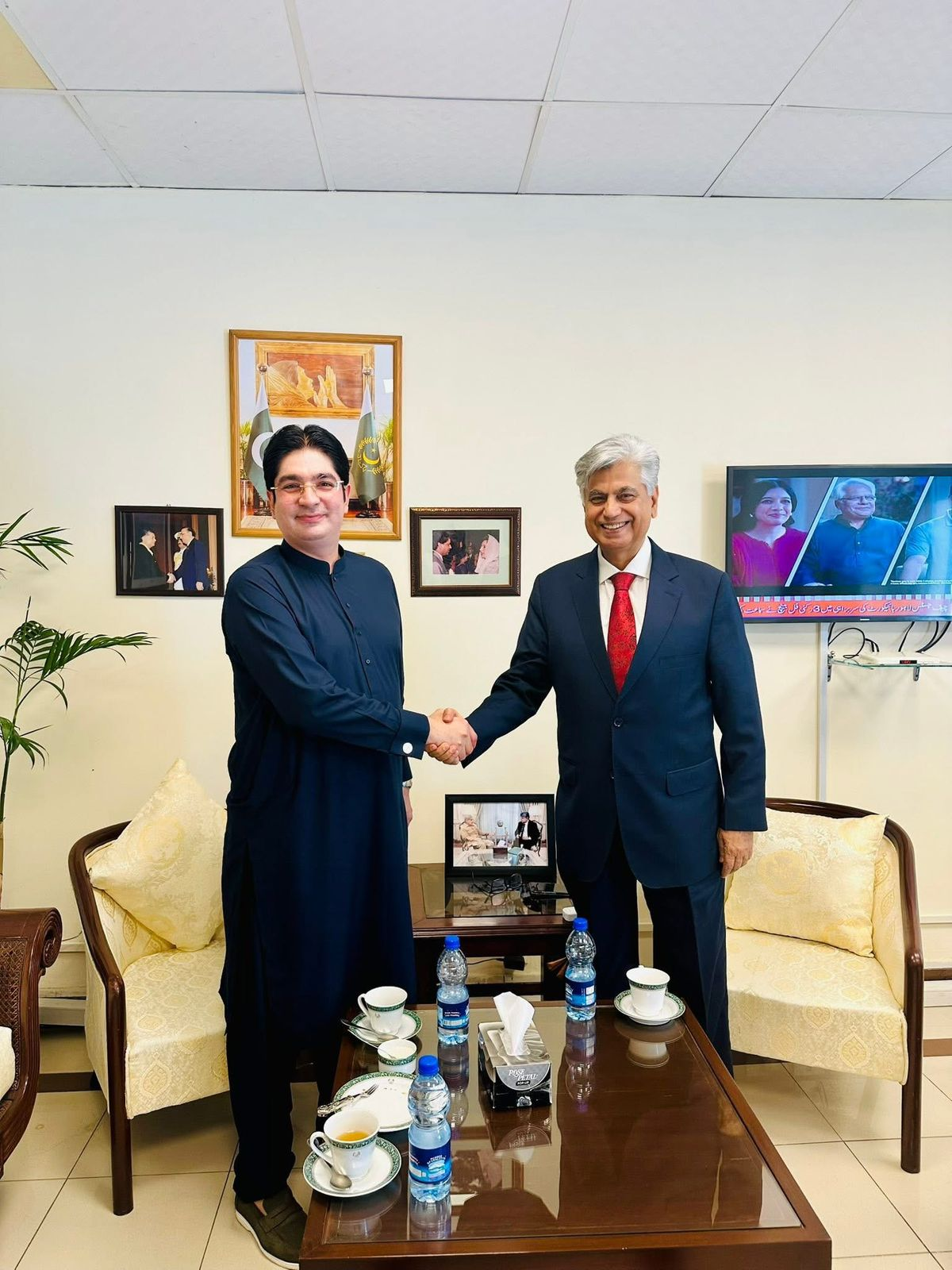 Consultation with Diplomatic Leadership